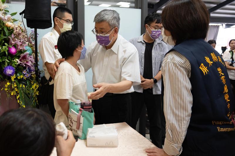 增消防員薪資、加強裝備預算　陳建仁談消防員組工會：會審慎考慮